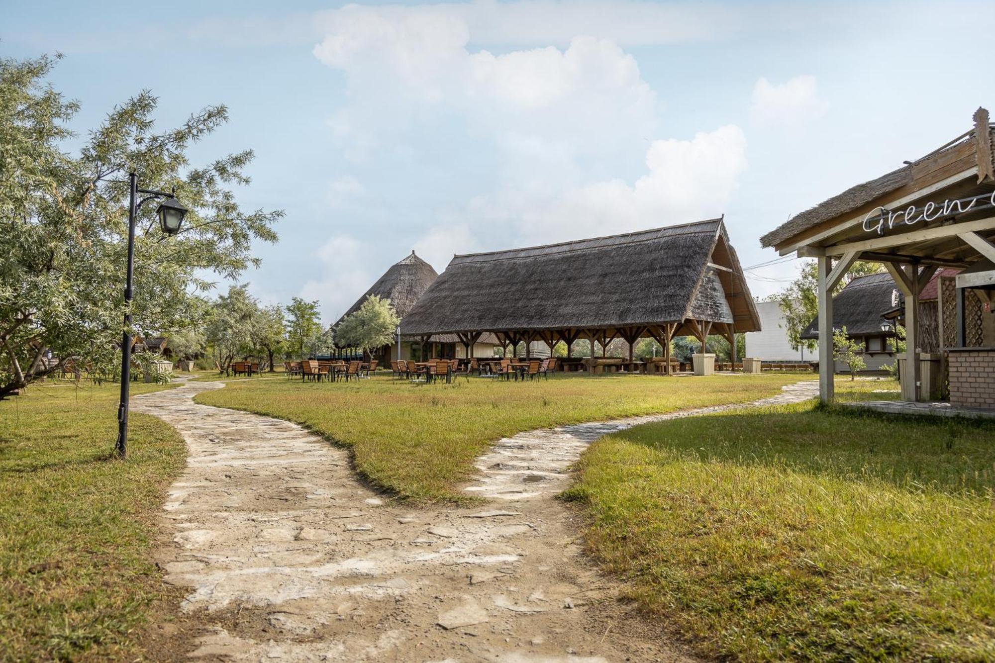 Dolphin Camping Sfântu Gheorghe Exterior foto